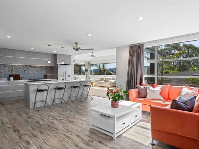 7 Triumph Dell, Pauanui