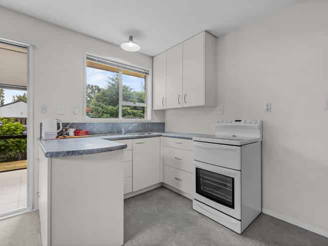 1/55 Stillwater Avenue, Burwood