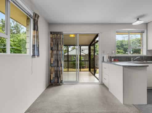 1/55 Stillwater Avenue, Burwood