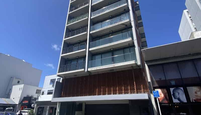 803/13 College Street, Te Aro