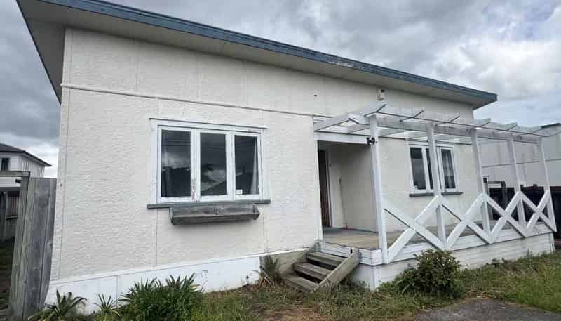 11 Seddon Avenue, Papatoetoe