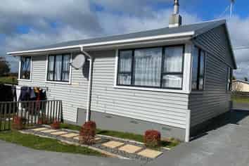 28 Warwick Road, Stratford