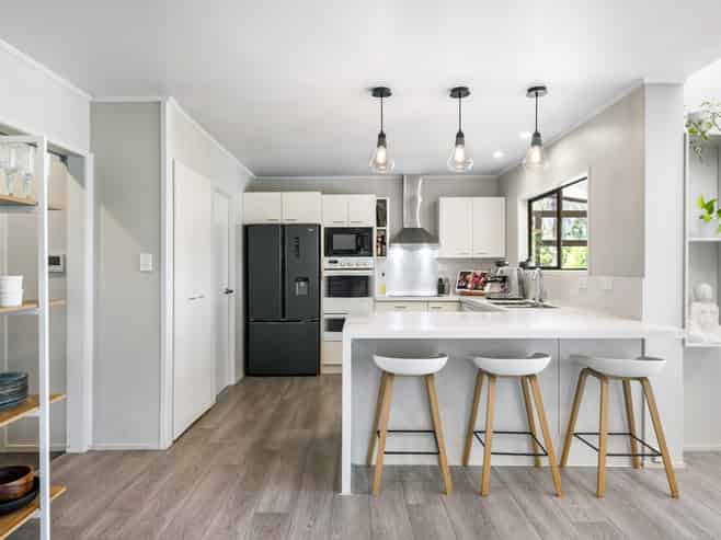 6 George Laurenson Lane, Mount Roskill