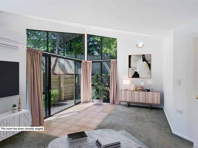 2/53 Amohia Street, Paraparaumu