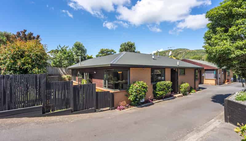 2/53 Amohia Street, Paraparaumu