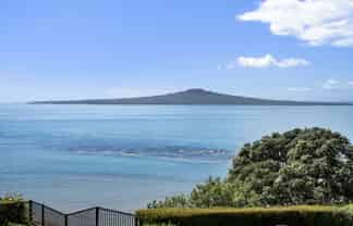 3/64 Seacliffe Avenue, Belmont