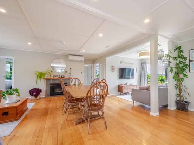 6 Eden Terrace, Waipukurau