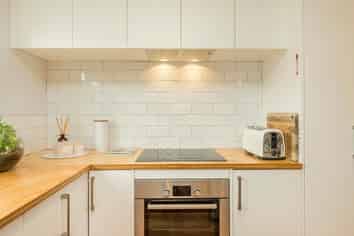 Auckland - Address withheld