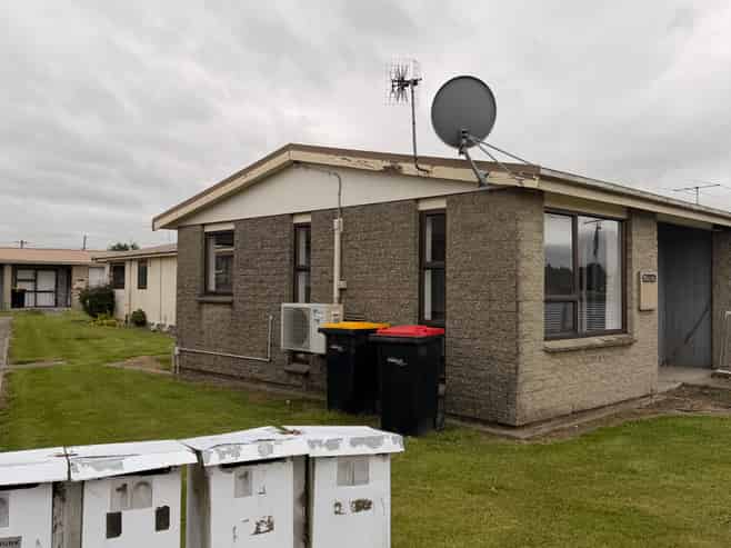 1-12/71 Main Street, Gore