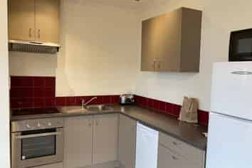 34 Tweed Street, Roslyn