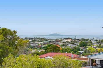 2b Layton Road, Manly