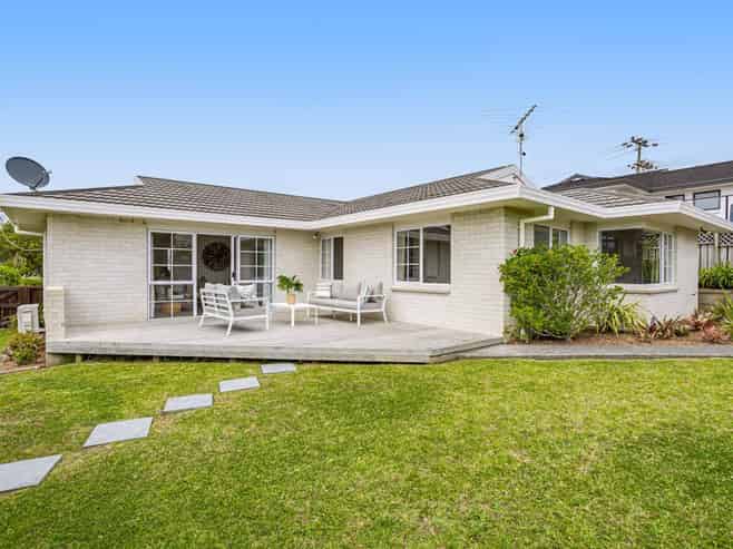 2b Layton Road, Manly