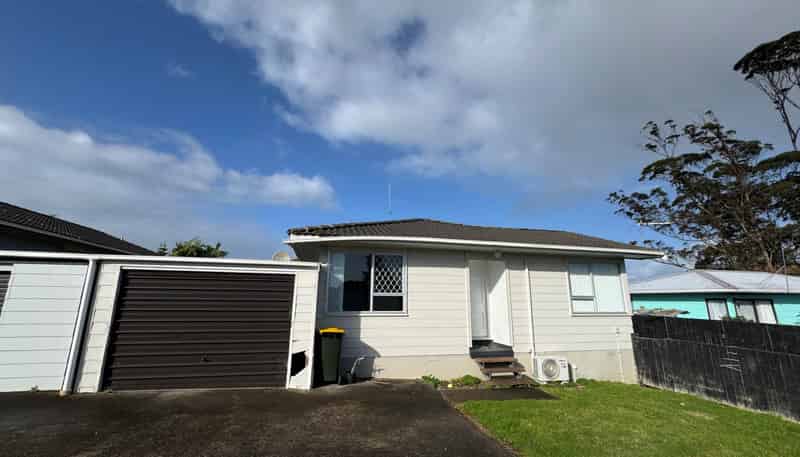 1/37 John Walker Drive, Manurewa