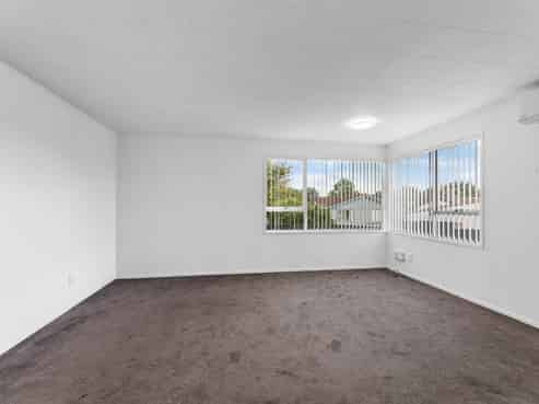 1/37 John Walker Drive, Manurewa