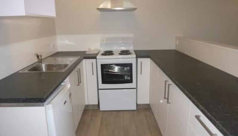 6/170 High Street, Belmont