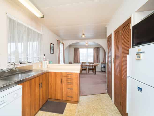 46 Duff Crescent, Highbury