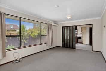 2/77 Glenmore Avenue, Casebrook