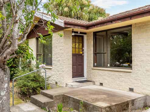 2/77 Glenmore Avenue, Casebrook