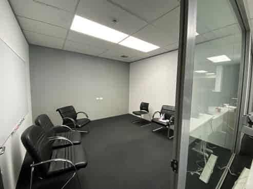 Short-term Office Space - Bring us an Offer!