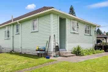 10 New Road, Taumarunui