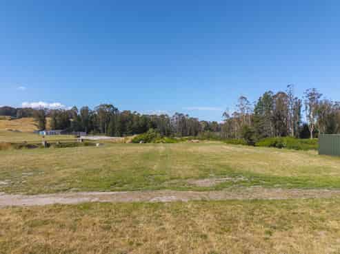 14 Willow Lane, Acacia Bay