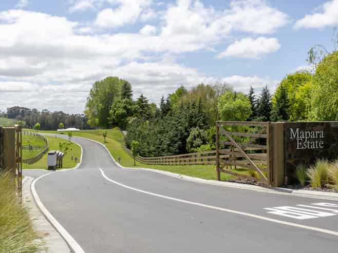 14 Willow Lane, Acacia Bay