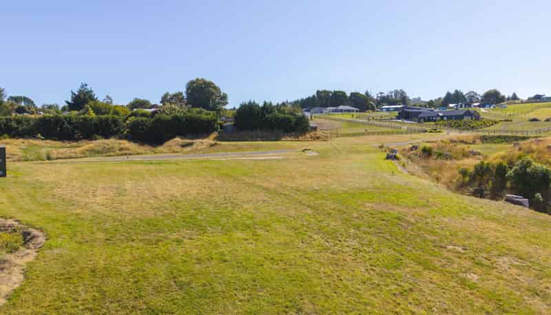 14 Willow Lane, Acacia Bay