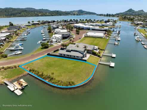 104 Motu Hei, Pauanui