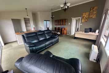 188 Browns Bay Road, Browns Bay