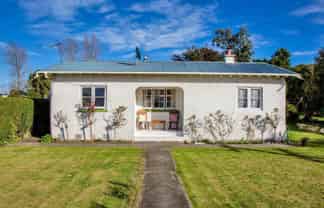 47 High Street, Eltham