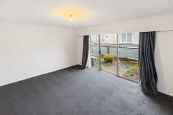 2/310 Broadway Avenue, Terrace End