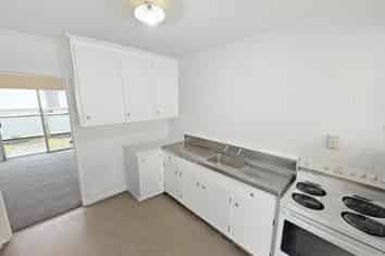 2/310 Broadway Avenue, Terrace End