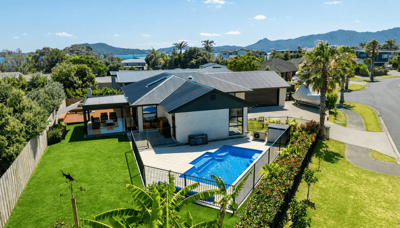 24 Barbados Way, One Tree Point