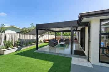24 Barbados Way, One Tree Point