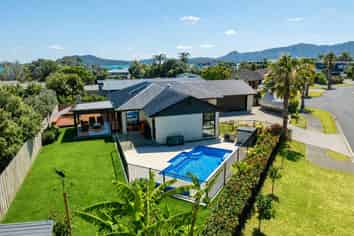 24 Barbados Way, One Tree Point