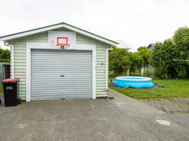 38 Wycliffe Street, Onekawa