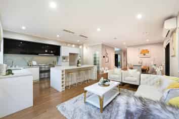 26 Castlederg Drive, Flat Bush