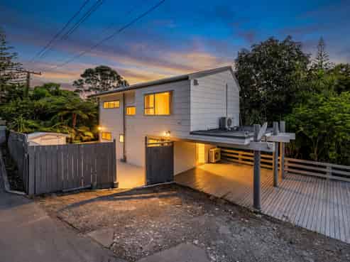 1/225 Beach Haven Road, Beach Haven