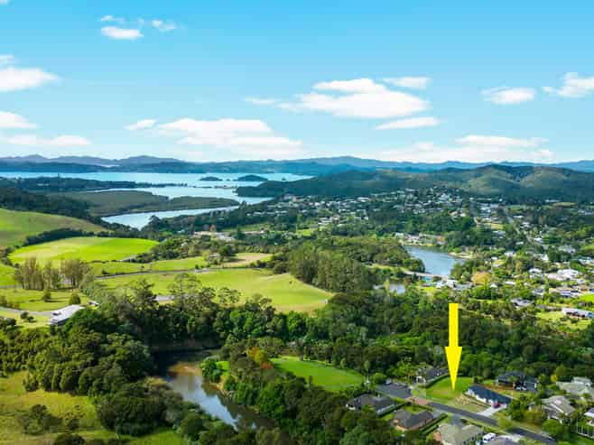 19 Spinnaker Point, Paihia