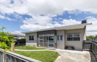 1/85 Meeanee Road, Taradale