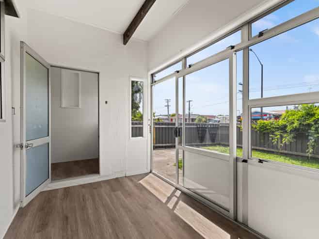 1/85 Meeanee Road, Taradale