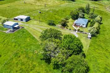 946 Limeworks Loop Road, Te Pahu