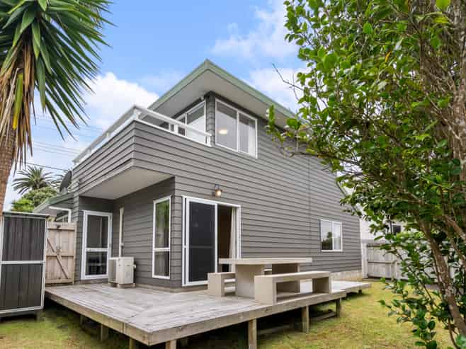 6 Waipa Street, Birkenhead