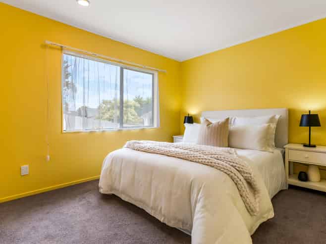 2/143 Rangatira Road, Beach Haven