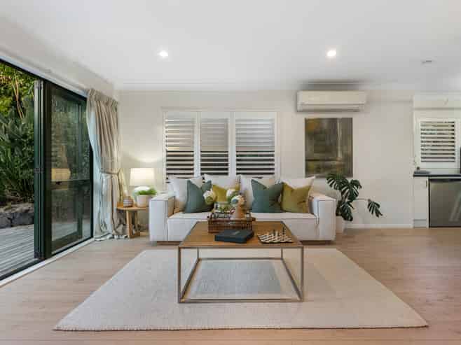 5A Whites Way, Ellerslie