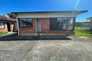 4/9 Norman Spencer Drive, Papatoetoe