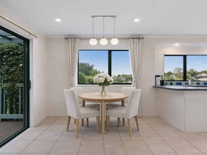 13 Longview Rise, Massey