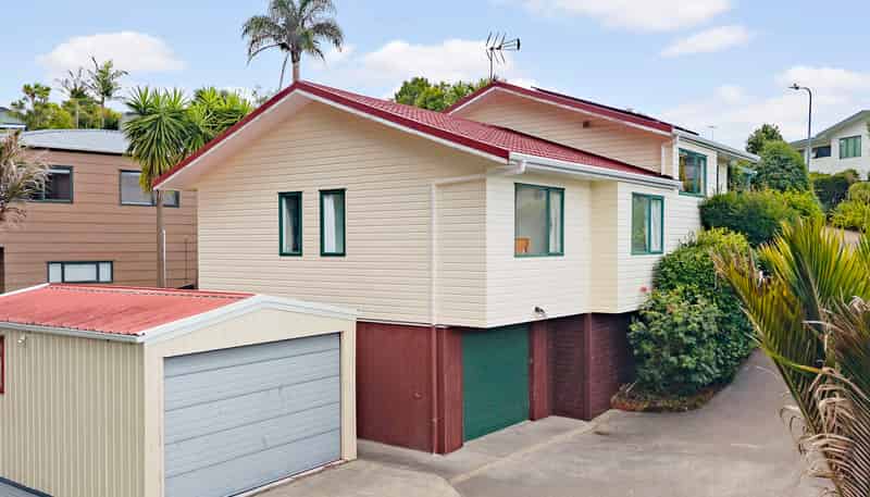 13 Longview Rise, Massey