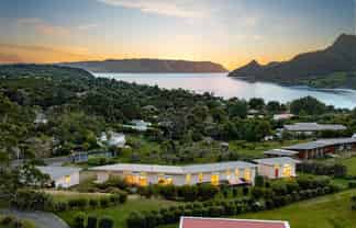 38 Upland Road, Huia