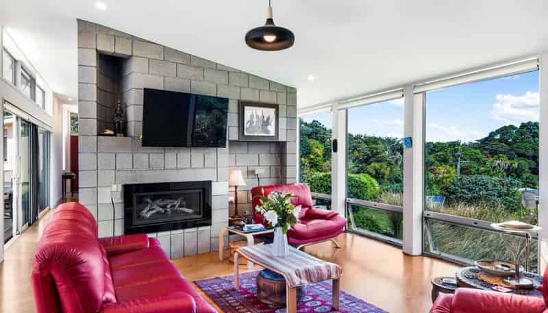 38 Upland Road, Huia
